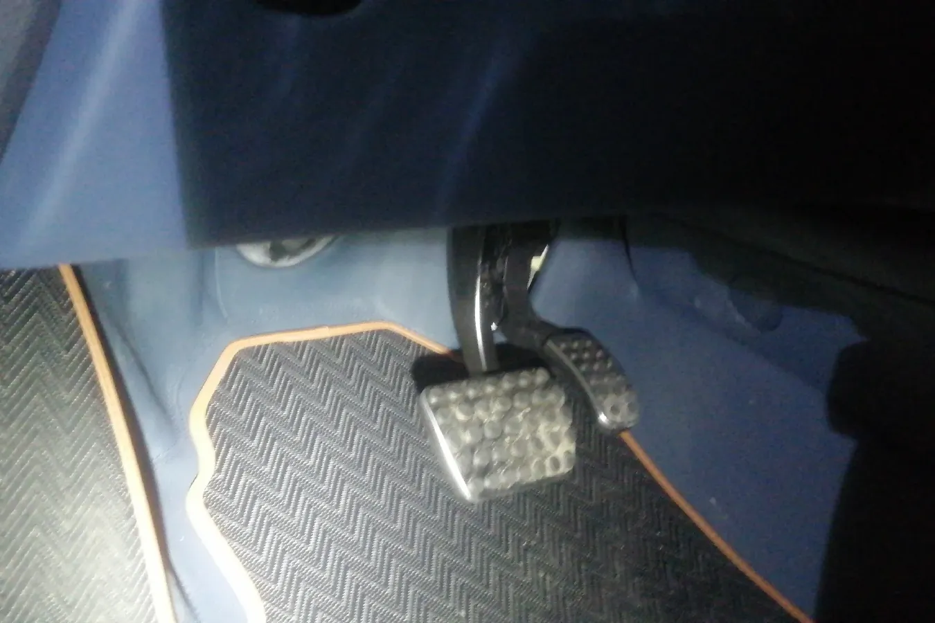 2023 Lorinser LS Series 2.0T 211HP L4 9AT,autocango,china used car exporter,china ev exporter,chinese used car exporter,chinese used ev exporter