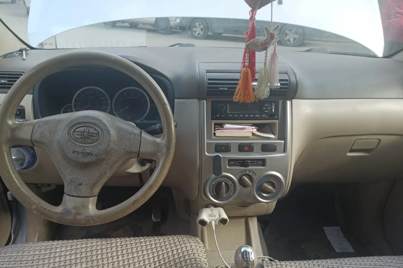 2009 FAW Senia M80 1.3L 91HP L4 5MT,autocango,china used car exporter,china ev exporter,chinese used car exporter,chinese used ev exporter