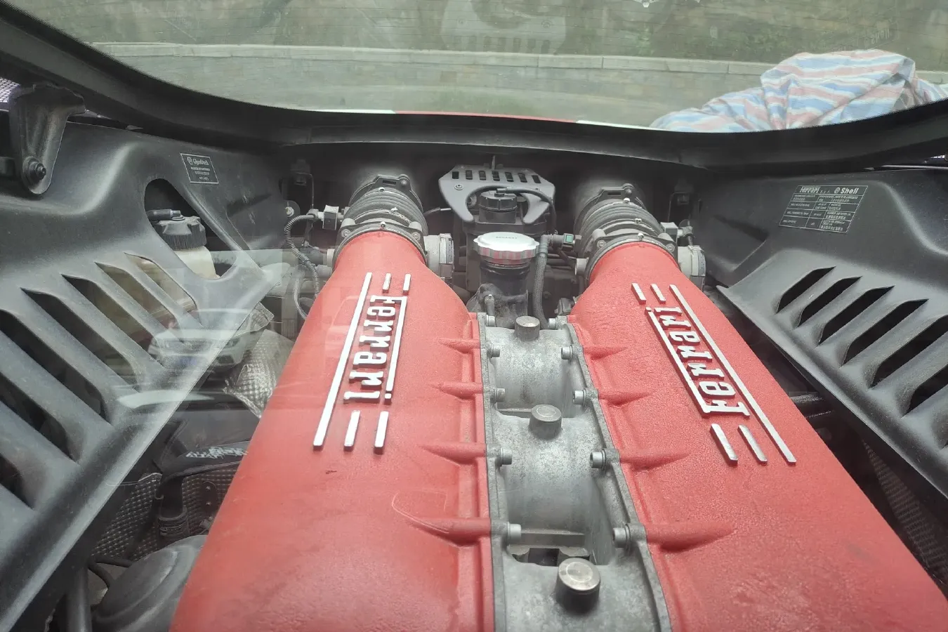 2011 Ferrari 458 4.5L 570HP V8 7DCT,autocango,china used car exporter,china ev exporter,chinese used car exporter,chinese used ev exporter