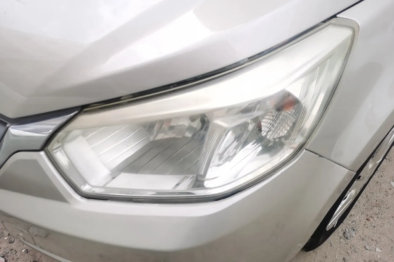 2013 Venucia R50 1.6L 117HP L4 4AT,autocango,china used car exporter,china ev exporter,chinese used car exporter,chinese used ev exporter