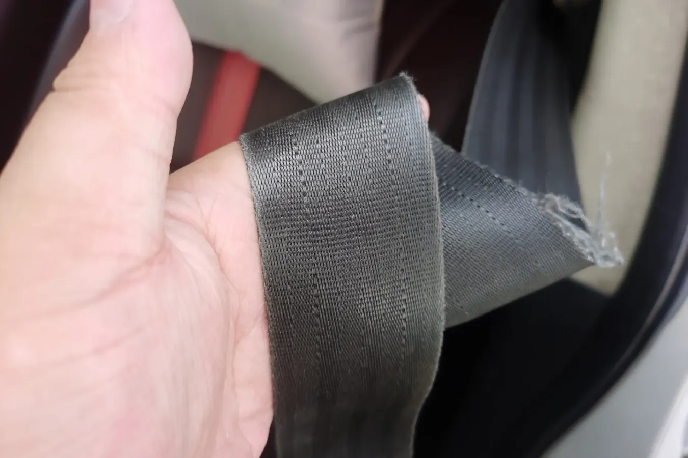 2013 Venucia R50 1.6L 117HP L4 4AT,autocango,china used car exporter,china ev exporter,chinese used car exporter,chinese used ev exporter