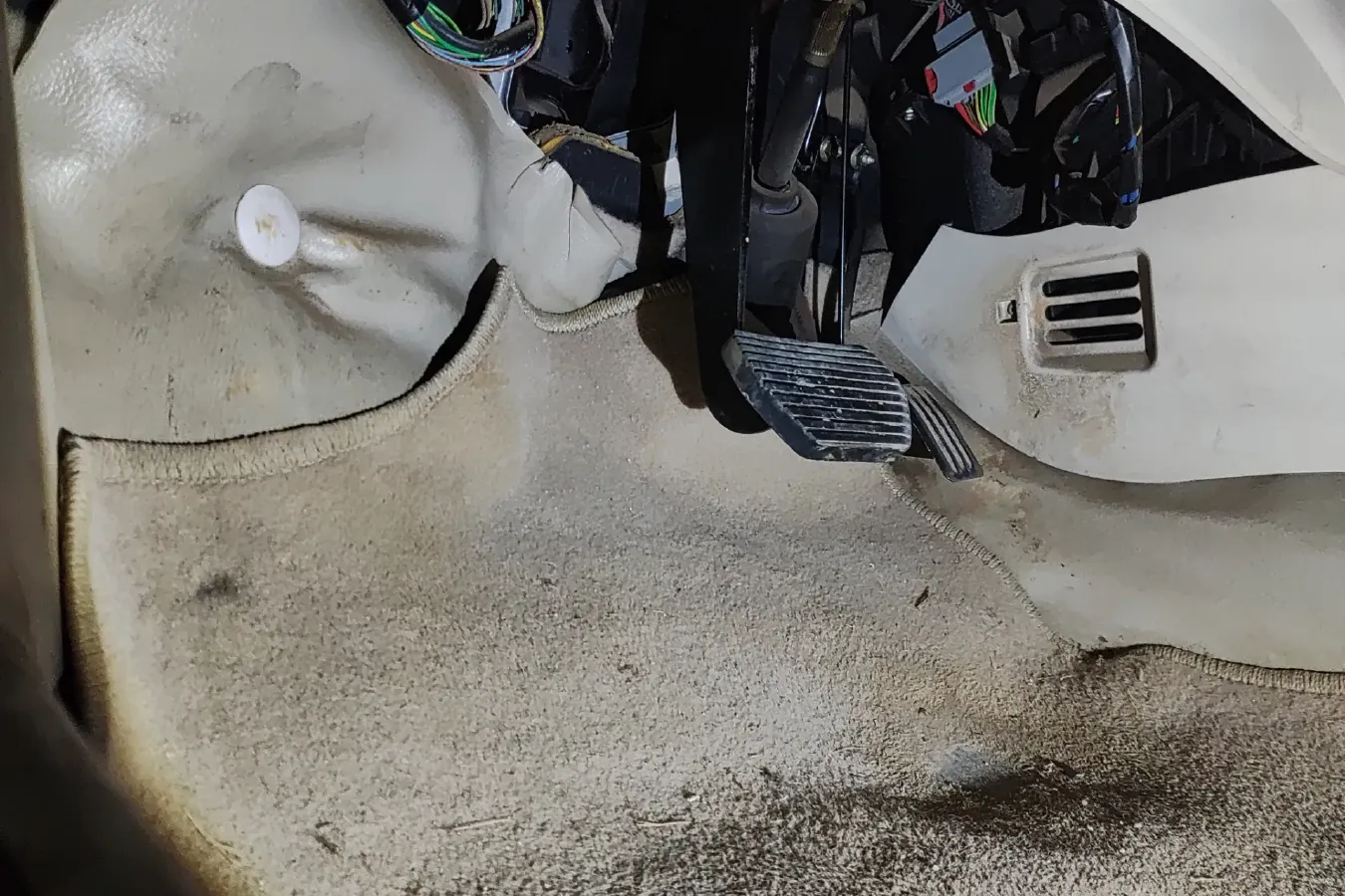 2009 DongFeng Aeolus S30 1.6L 106HP L4 4AT,autocango,china used car exporter,china ev exporter,chinese used car exporter,chinese used ev exporter