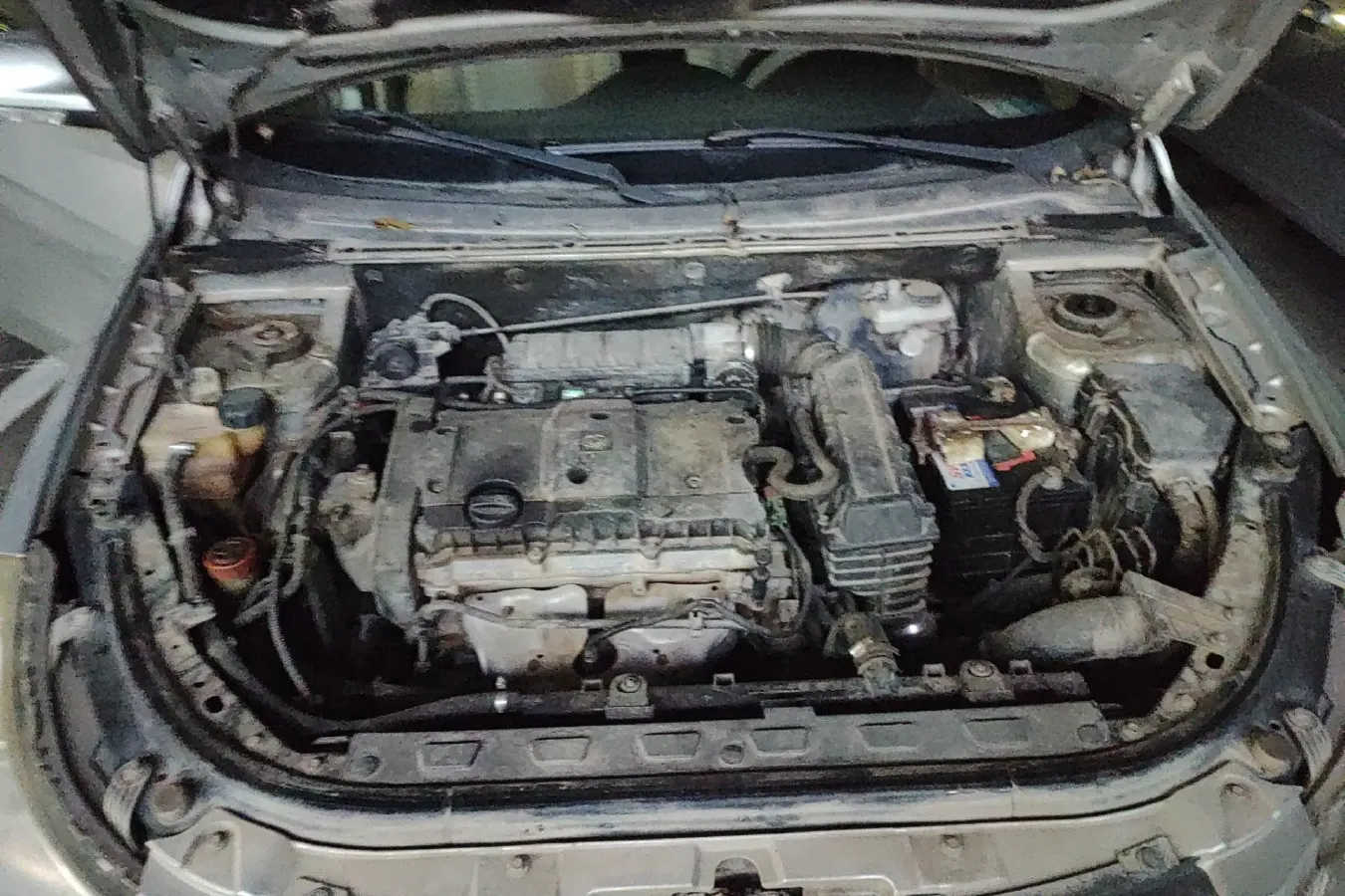 2009 DongFeng Aeolus S30 1.6L 106HP L4 4AT,autocango,china used car exporter,china ev exporter,chinese used car exporter,chinese used ev exporter