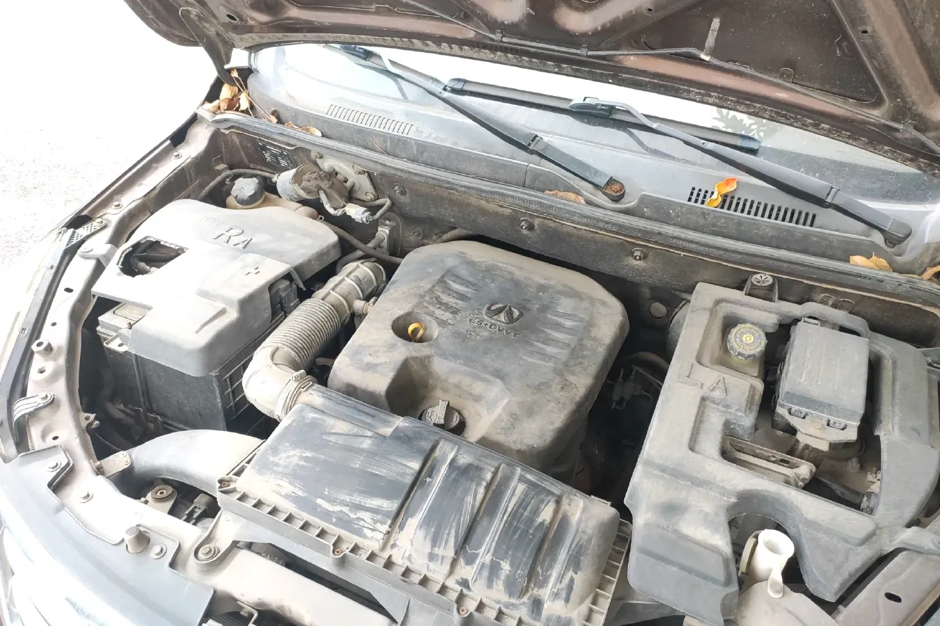 2015 BAIC WeiWang M30 1.5L 106HP L4 5MT,autocango,china used car exporter,china ev exporter,chinese used car exporter,chinese used ev exporter