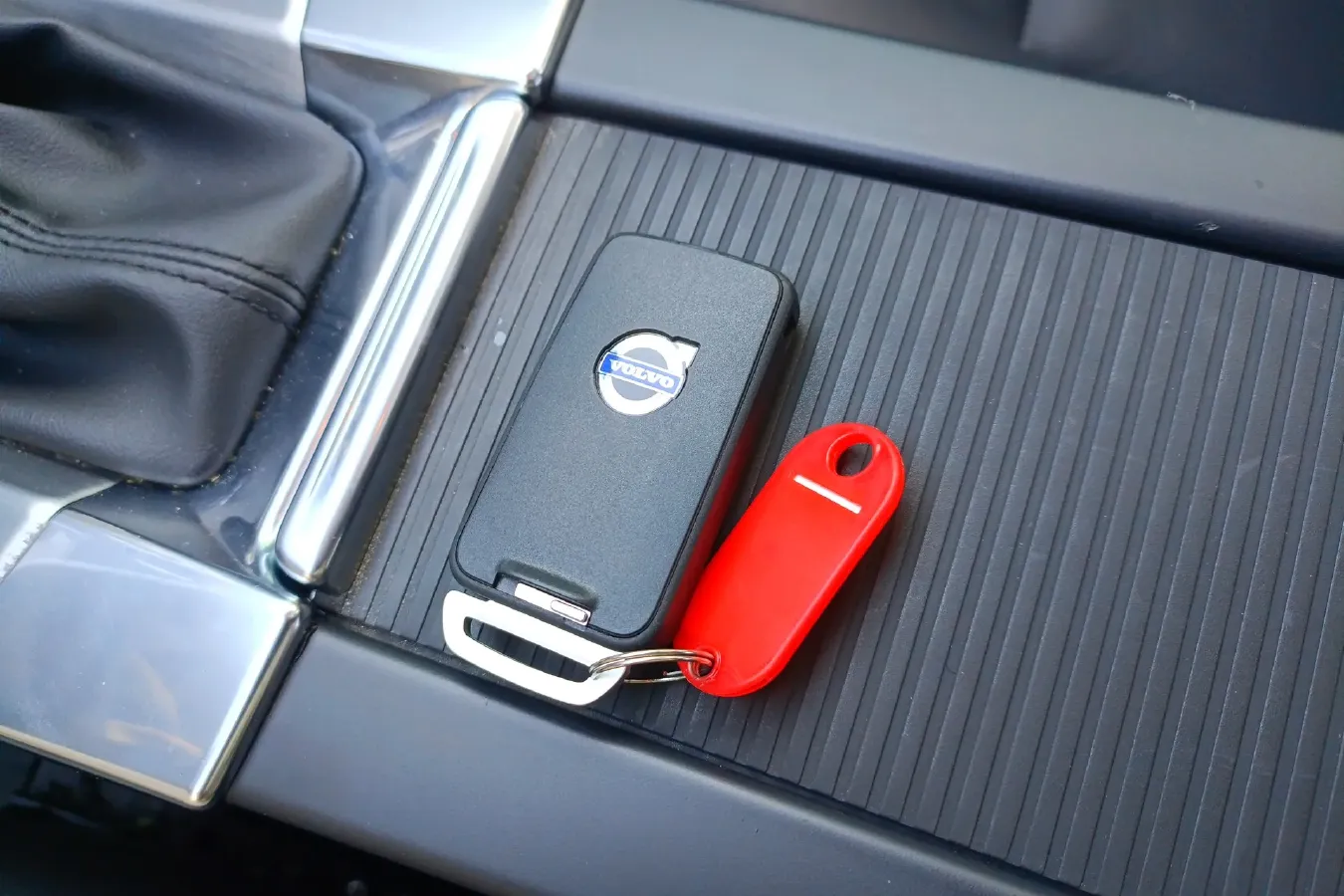 2018 Volvo S60 1.5T 152HP L4 6AT,autocango,china used car exporter,china ev exporter,chinese used car exporter,chinese used ev exporter