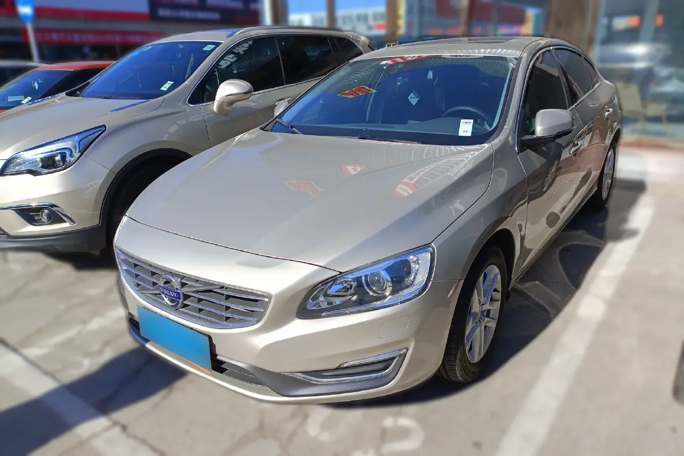 2018 Volvo S60 1.5T 152HP L4 6AT,autocango,china used car exporter,china ev exporter,chinese used car exporter,chinese used ev exporter