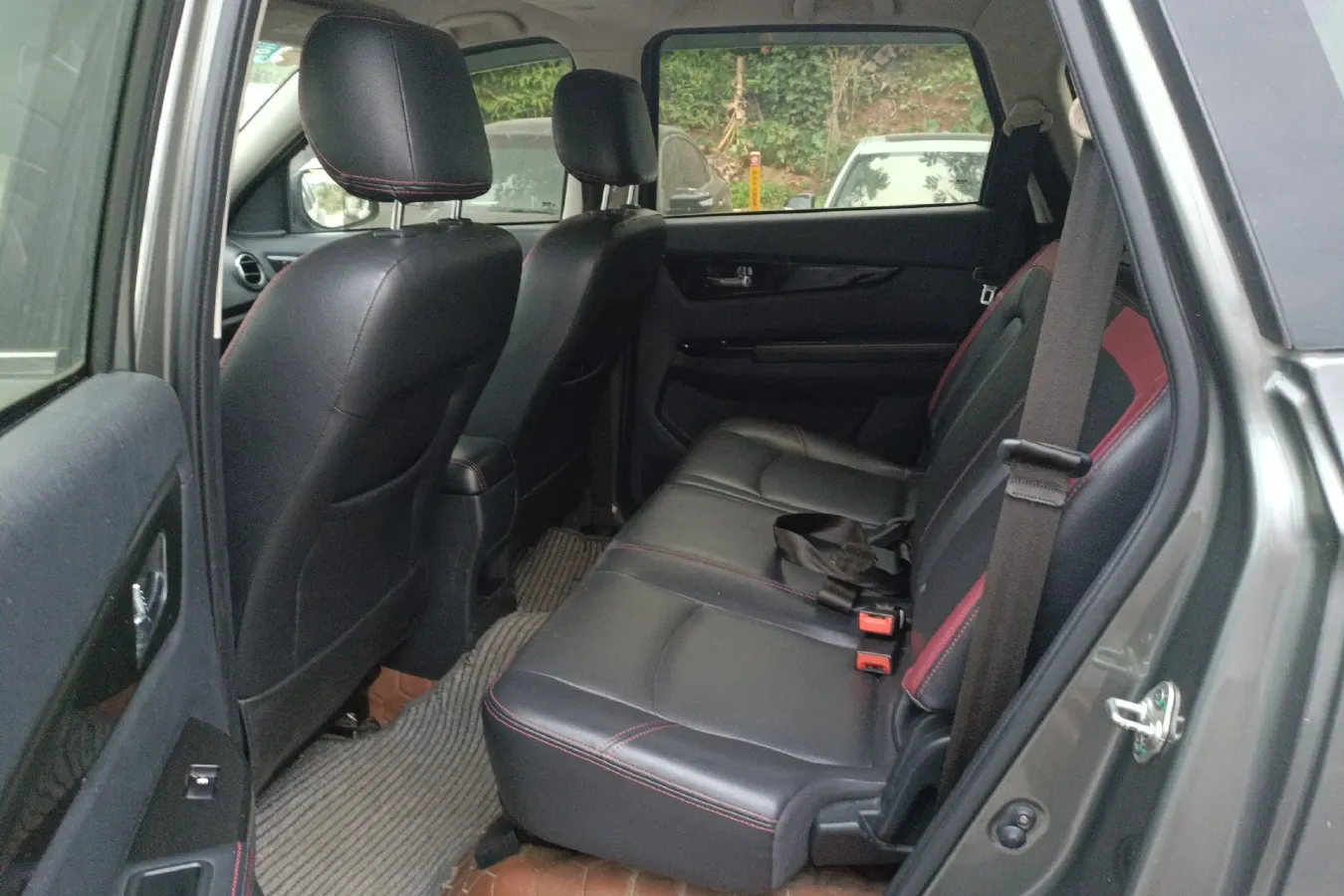 2014 BAIC Hyosow S3 1.5L 113HP L4 5MT,autocango,china used car exporter,china ev exporter,chinese used car exporter,chinese used ev exporter