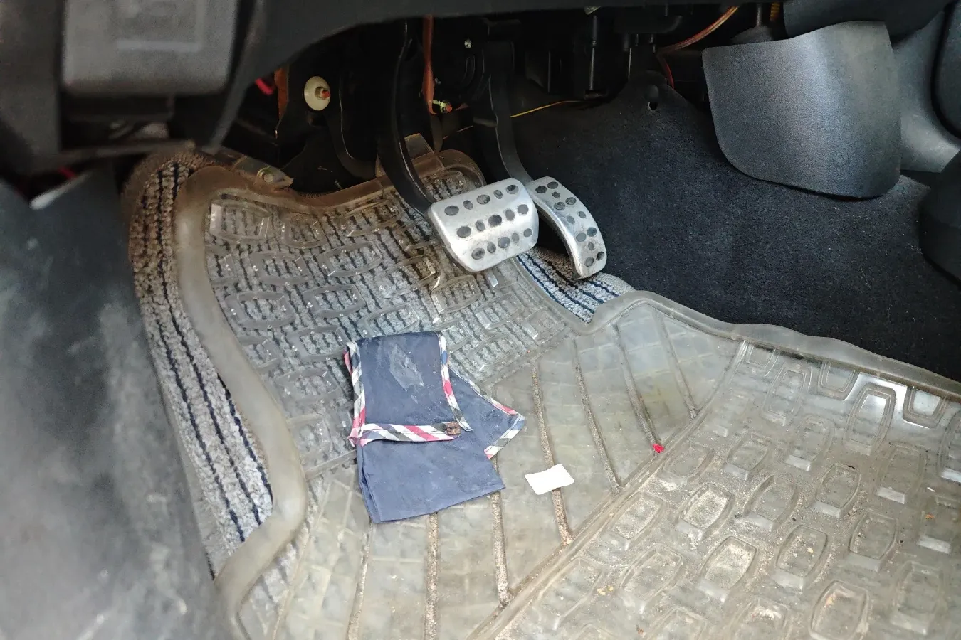 2010 Great Wall M2 1.5L 106HP L4 CVT,autocango,china used car exporter,china ev exporter,chinese used car exporter,chinese used ev exporter