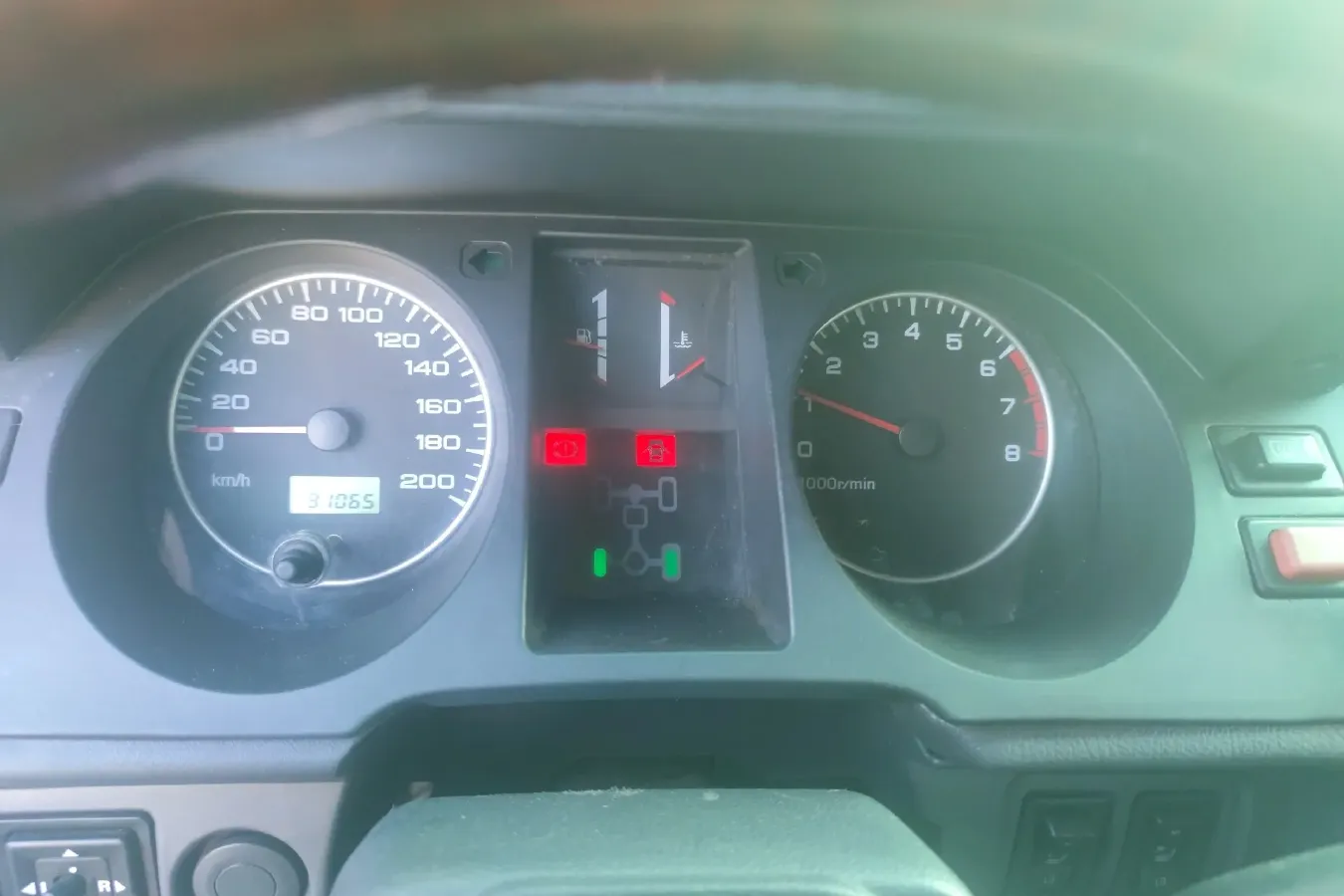 2009 Leopaard Black King Kong 2.4L 125HP L4 5MT,autocango,china used car exporter,china ev exporter,chinese used car exporter,chinese used ev exporter