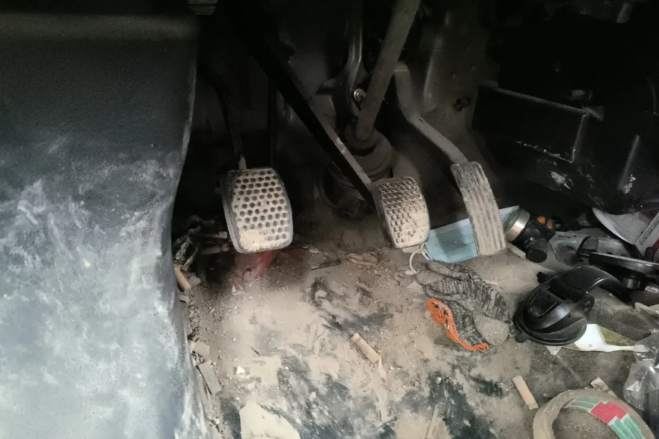 2015 ChangAn Kaicene ZhiXing 3 1.2L 98HP L4 5MT,autocango,china used car exporter,china ev exporter,chinese used car exporter,chinese used ev exporter