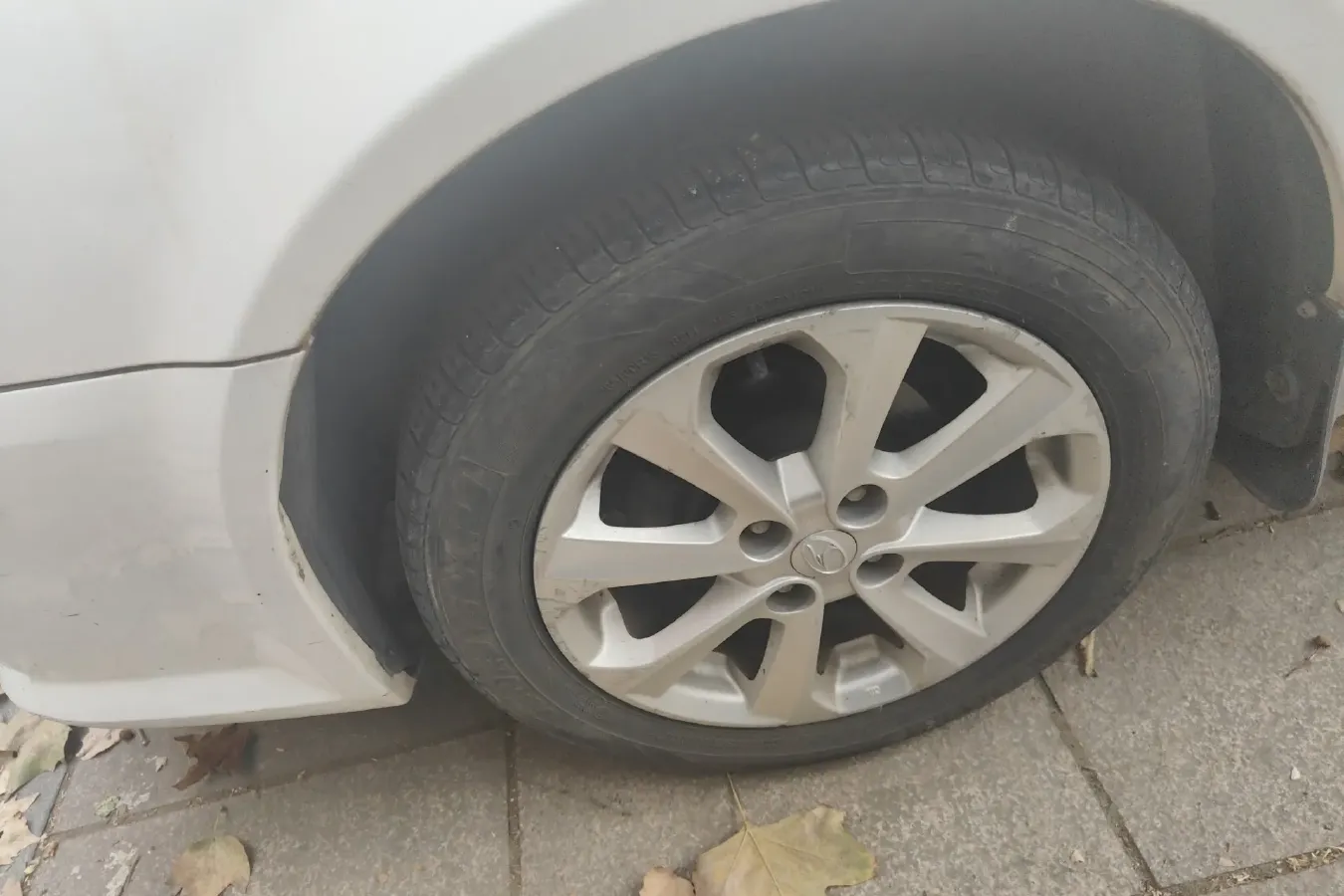 2012 Soueast V3 1.5L 120HP L4 5MT,autocango,china used car exporter,china ev exporter,chinese used car exporter,chinese used ev exporter