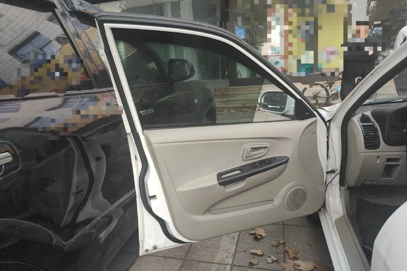 2012 Soueast V3 1.5L 120HP L4 5MT,autocango,china used car exporter,china ev exporter,chinese used car exporter,chinese used ev exporter