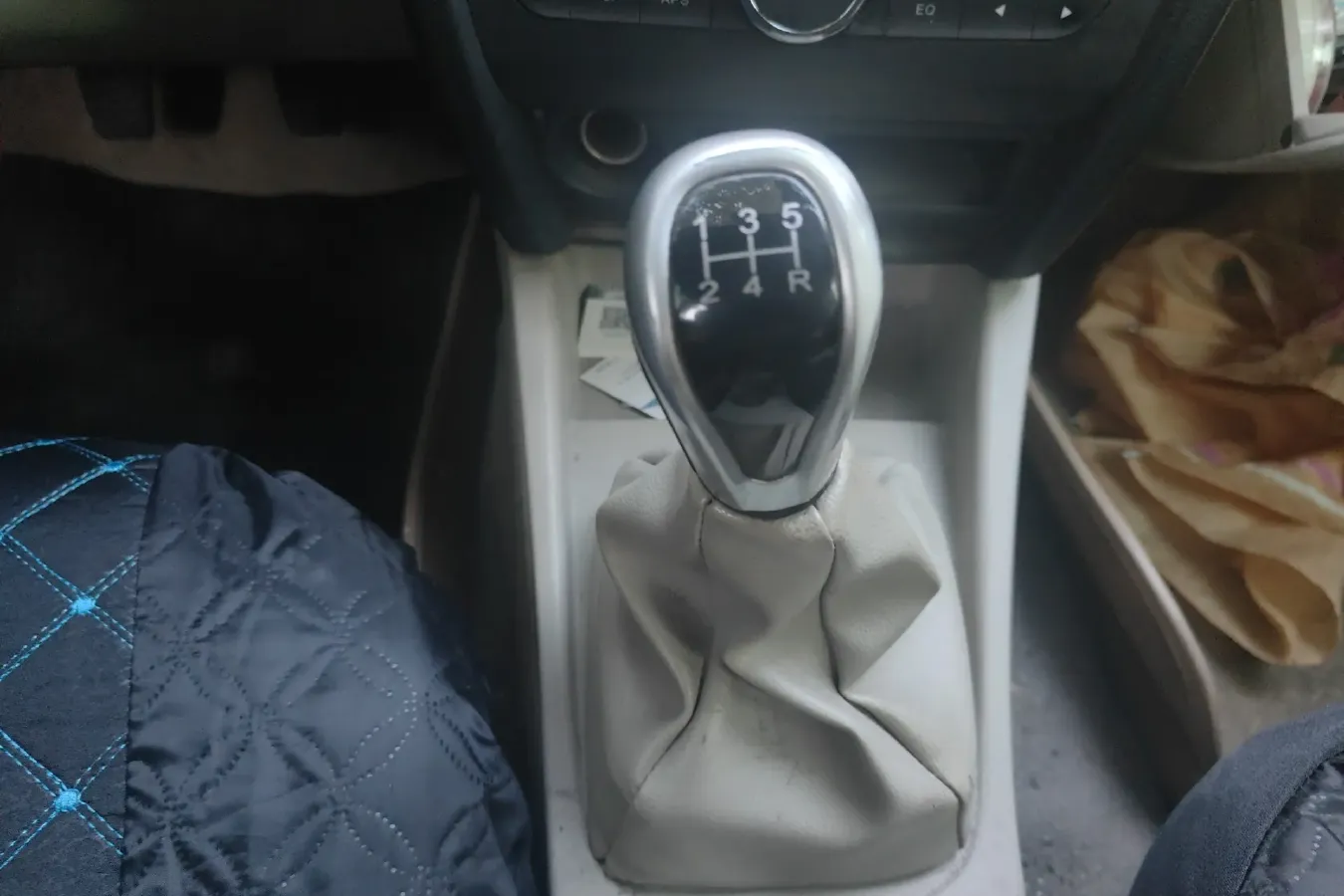 2012 Soueast V3 1.5L 120HP L4 5MT,autocango,china used car exporter,china ev exporter,chinese used car exporter,chinese used ev exporter