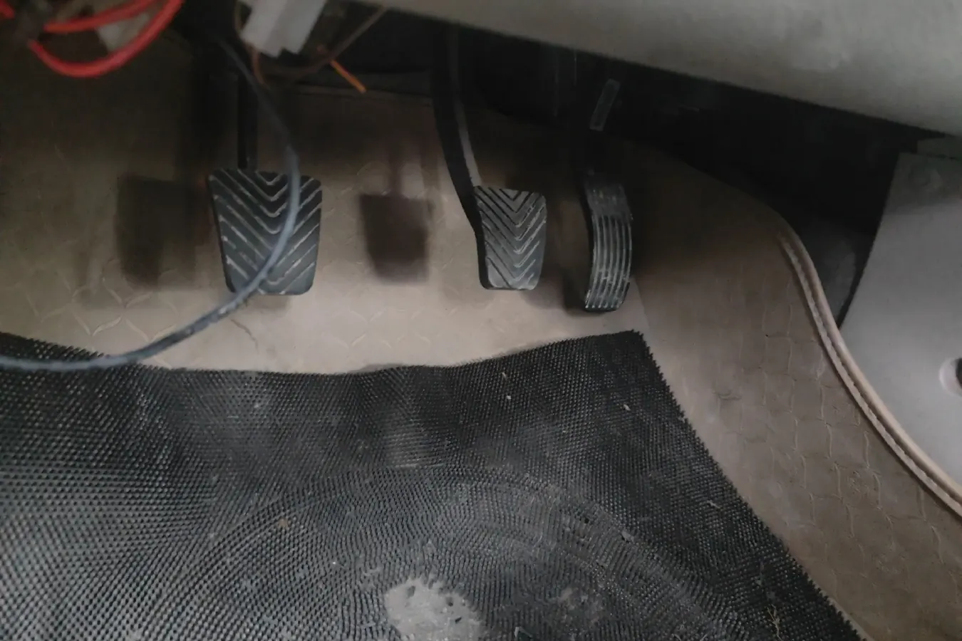 2012 Soueast V3 1.5L 120HP L4 5MT,autocango,china used car exporter,china ev exporter,chinese used car exporter,chinese used ev exporter