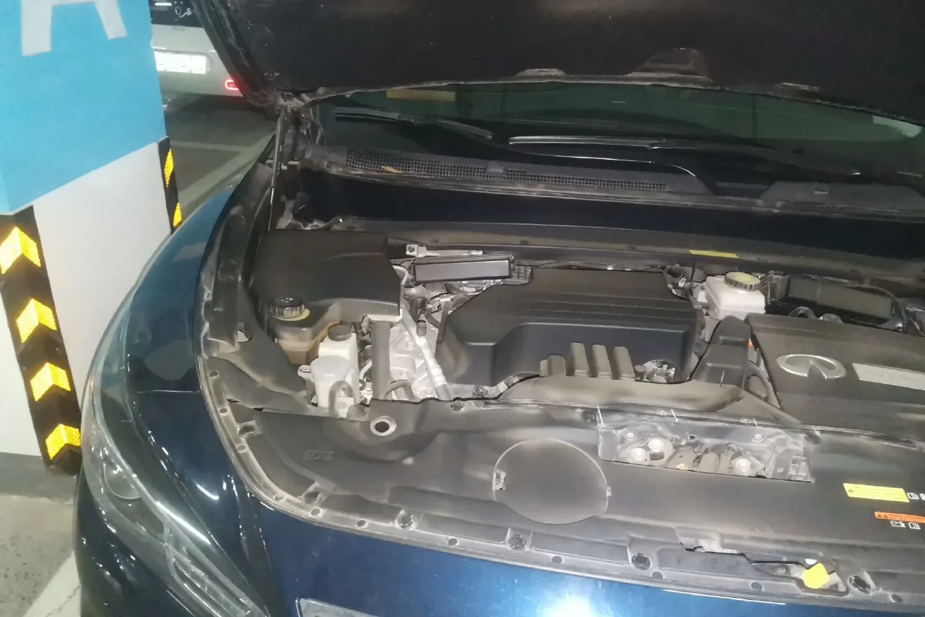 2020 Infiniti QX60 2.5T 234HP L4 CVT Hybrid,autocango,china used car exporter,china ev exporter,chinese used car exporter,chinese used ev exporter