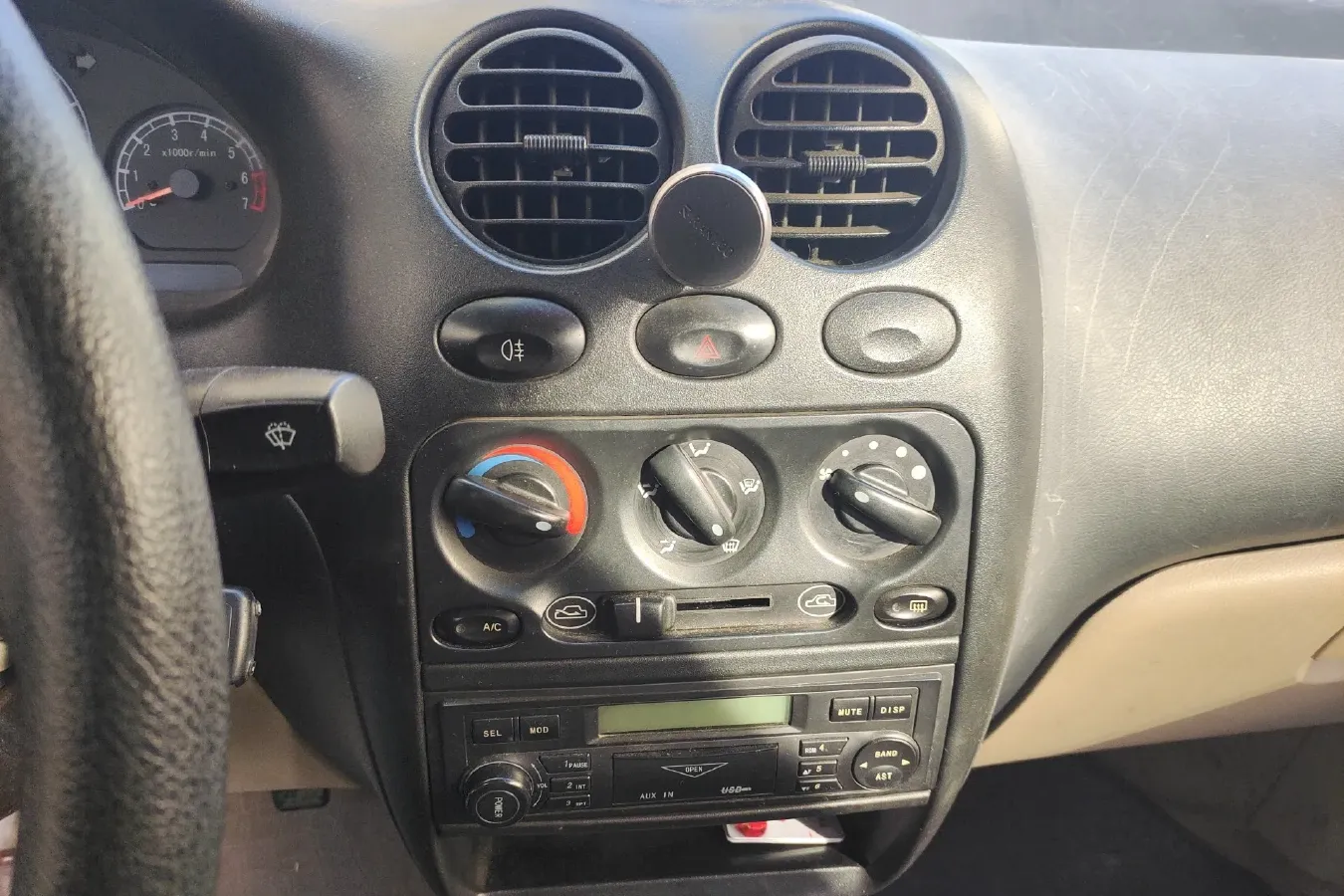 2009 BaoJun LeChi 1.2L 86HP L4 5MT,autocango,china used car exporter,china ev exporter,chinese used car exporter,chinese used ev exporter