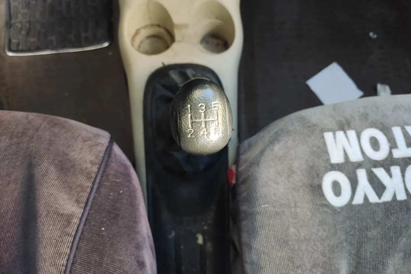 2009 BaoJun LeChi 1.2L 86HP L4 5MT,autocango,china used car exporter,china ev exporter,chinese used car exporter,chinese used ev exporter