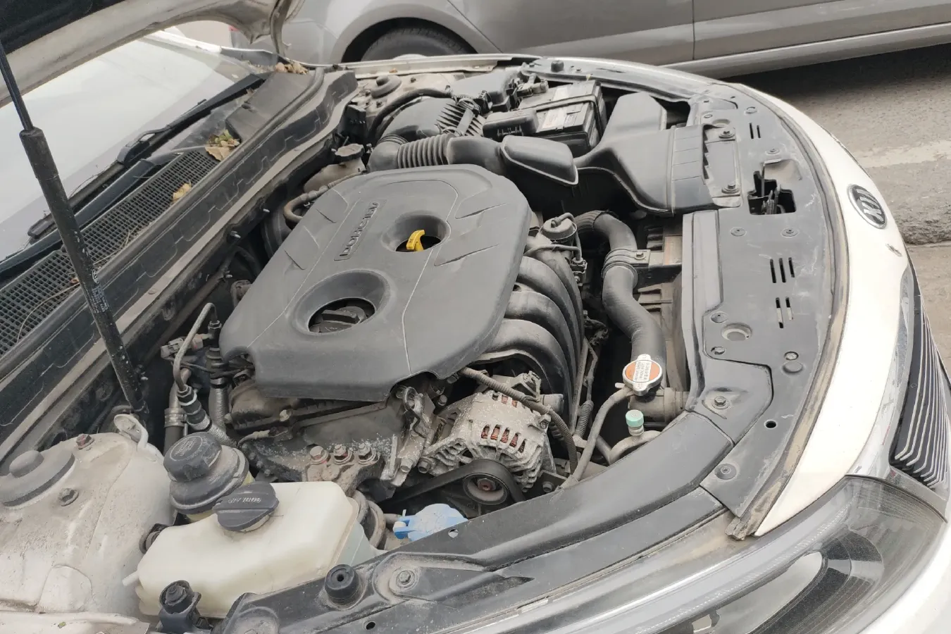 2014 Kia K5 2.0L 162HP L4 6AT,autocango,china used car exporter,china ev exporter,chinese used car exporter,chinese used ev exporter