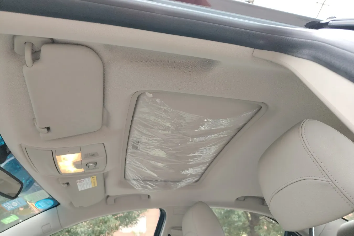 2016 Roewe e550 1.5L 109HP L4 2AT PHEV 12KWH,autocango,china used car exporter,china ev exporter,chinese used car exporter,chinese used ev exporter