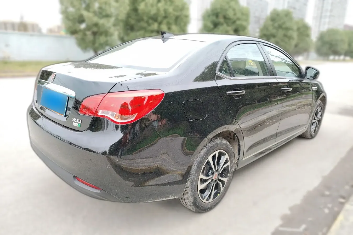 2016 Roewe e550 1.5L 109HP L4 2AT PHEV 12KWH,autocango,china used car exporter,china ev exporter,chinese used car exporter,chinese used ev exporter