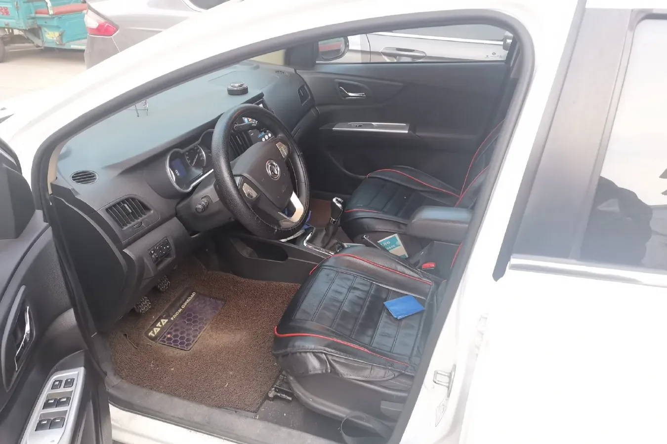 2016 DongFeng Aeolus AX3 1.5L 116HP L4 5MT,autocango,china used car exporter,china ev exporter,chinese used car exporter,chinese used ev exporter