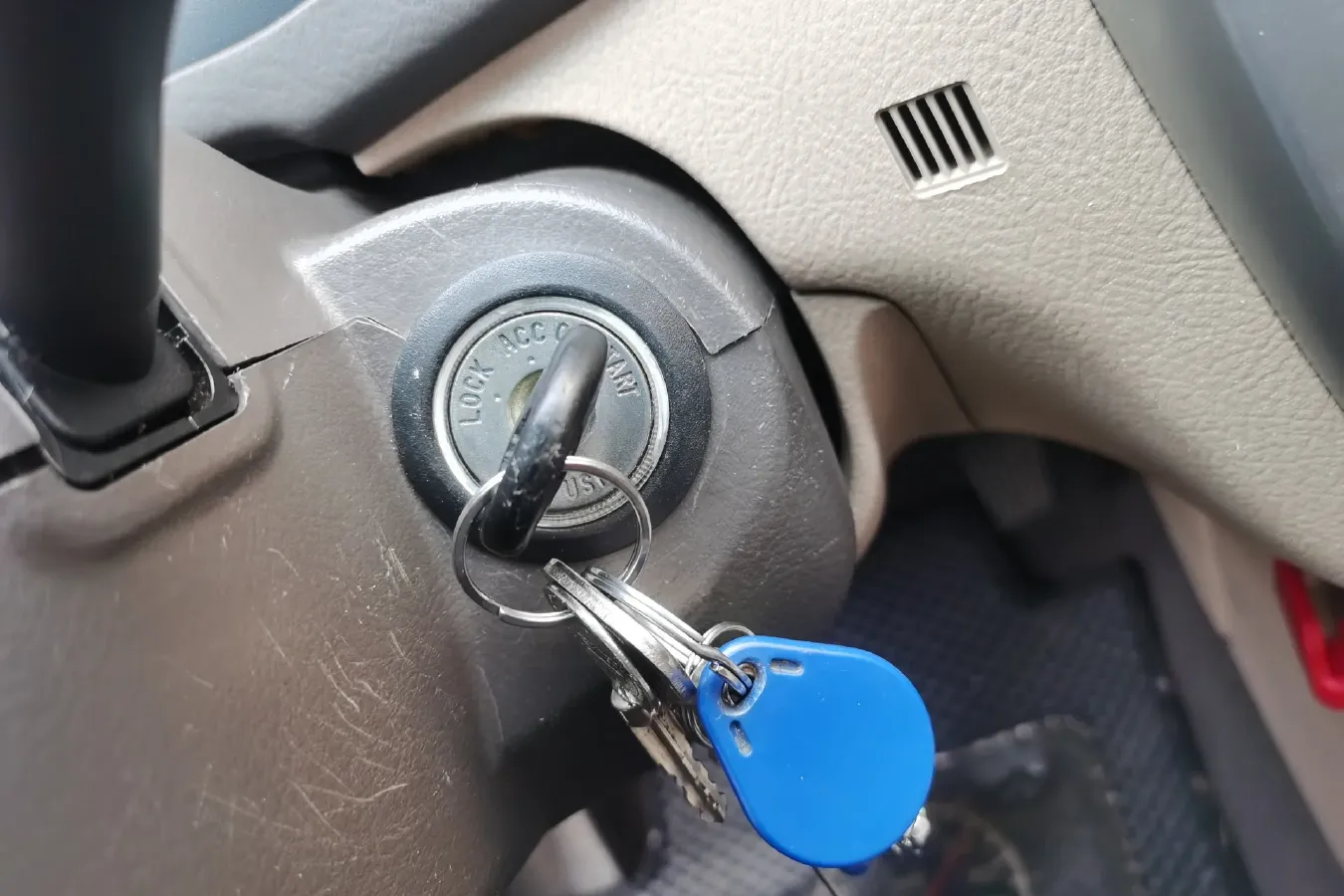 2012 Kia Cerato 1.6L 112HP L4 5MT,autocango,china used car exporter,china ev exporter,chinese used car exporter,chinese used ev exporter