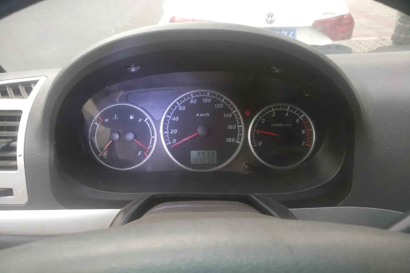 2011 Foton Scenery 2.0L 103HP L4 5MT,autocango,china used car exporter,china ev exporter,chinese used car exporter,chinese used ev exporter