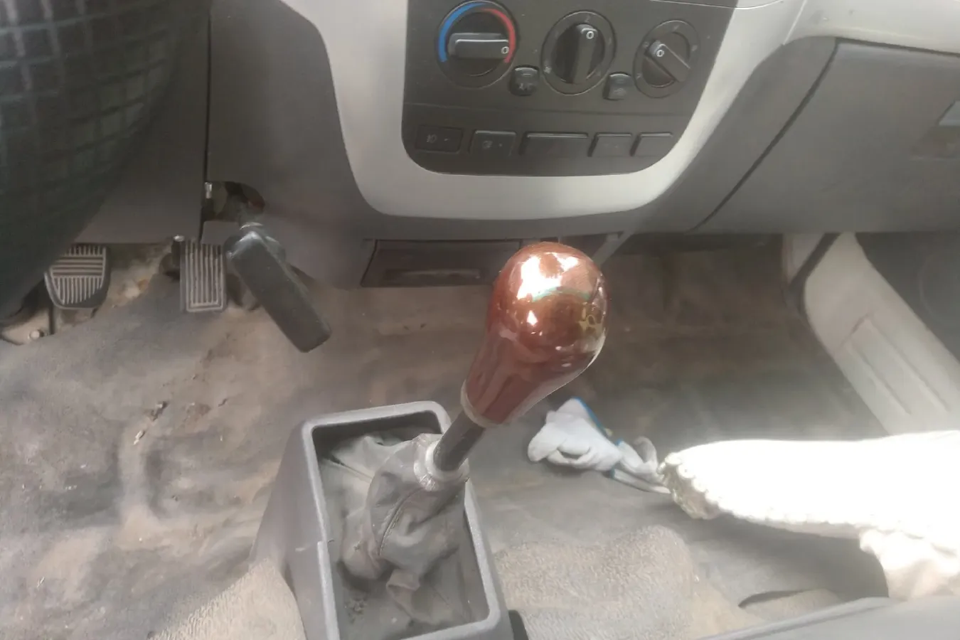 2011 Foton Scenery 2.0L 103HP L4 5MT,autocango,china used car exporter,china ev exporter,chinese used car exporter,chinese used ev exporter