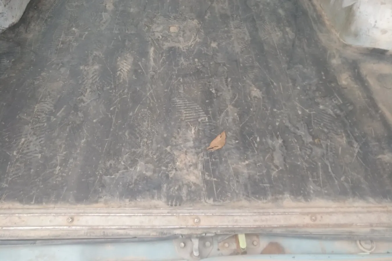 2011 Foton Scenery 2.0L 103HP L4 5MT,autocango,china used car exporter,china ev exporter,chinese used car exporter,chinese used ev exporter