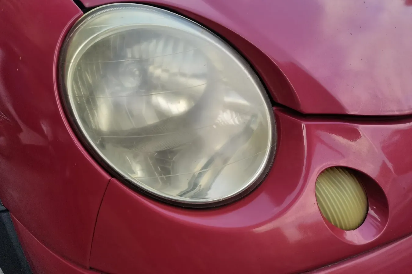 2012 BaoJun LeChi 1.2L 86HP L4 5MT,autocango,china used car exporter,china ev exporter,chinese used car exporter,chinese used ev exporter