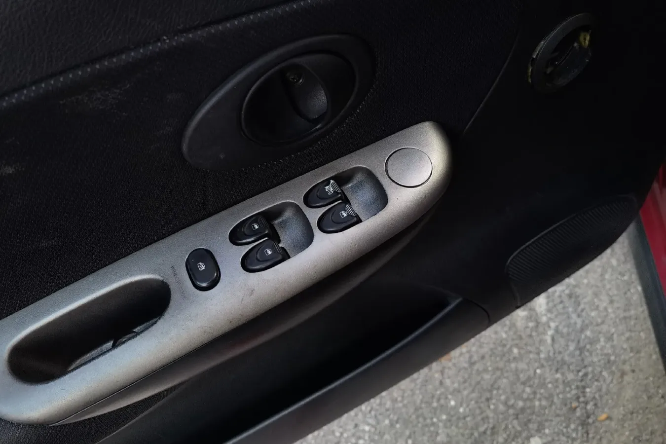 2012 BaoJun LeChi 1.2L 86HP L4 5MT,autocango,china used car exporter,china ev exporter,chinese used car exporter,chinese used ev exporter