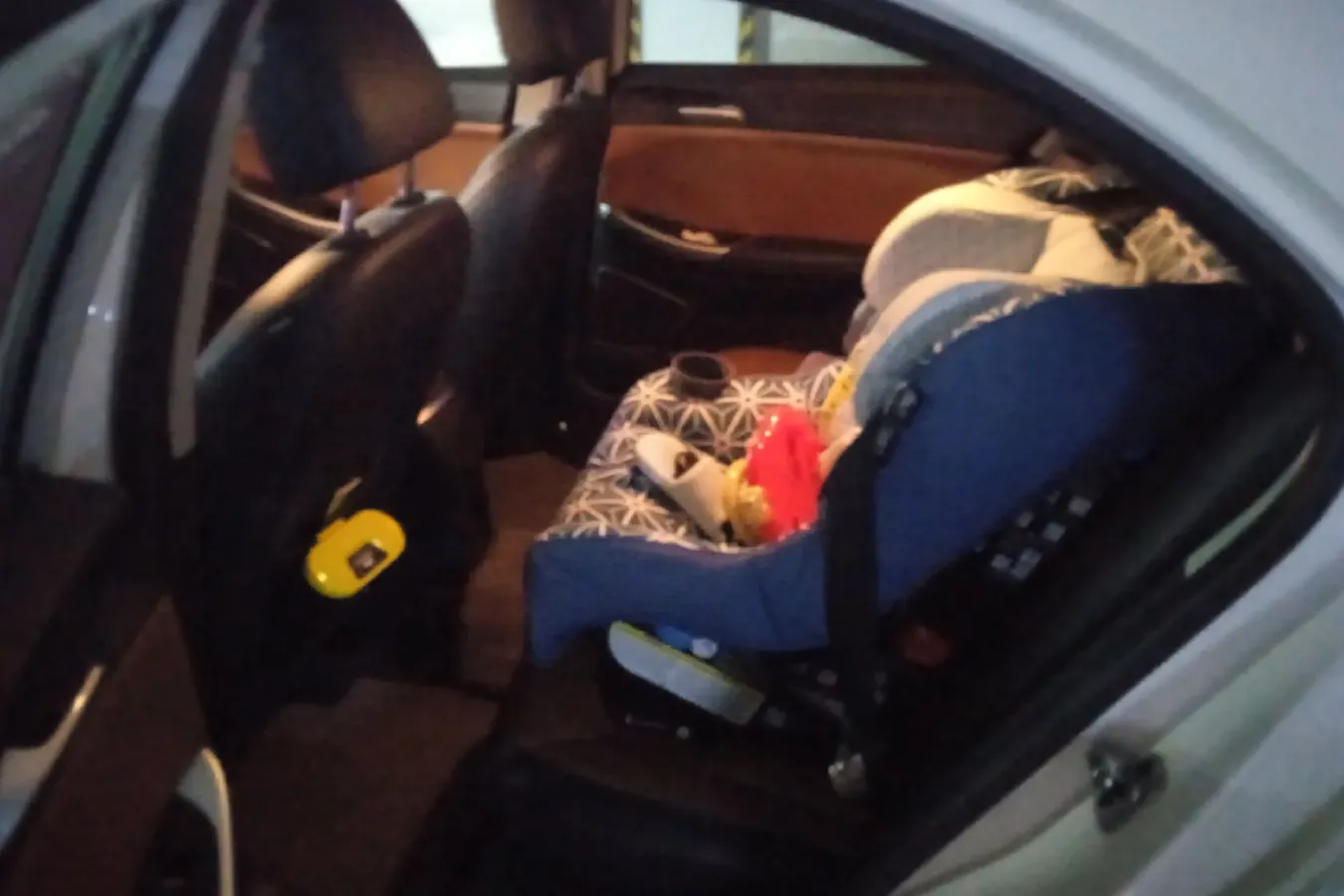 2016 Roewe e550 1.5L 109HP L4 2AT PHEV 12KWH,autocango,china used car exporter,china ev exporter,chinese used car exporter,chinese used ev exporter