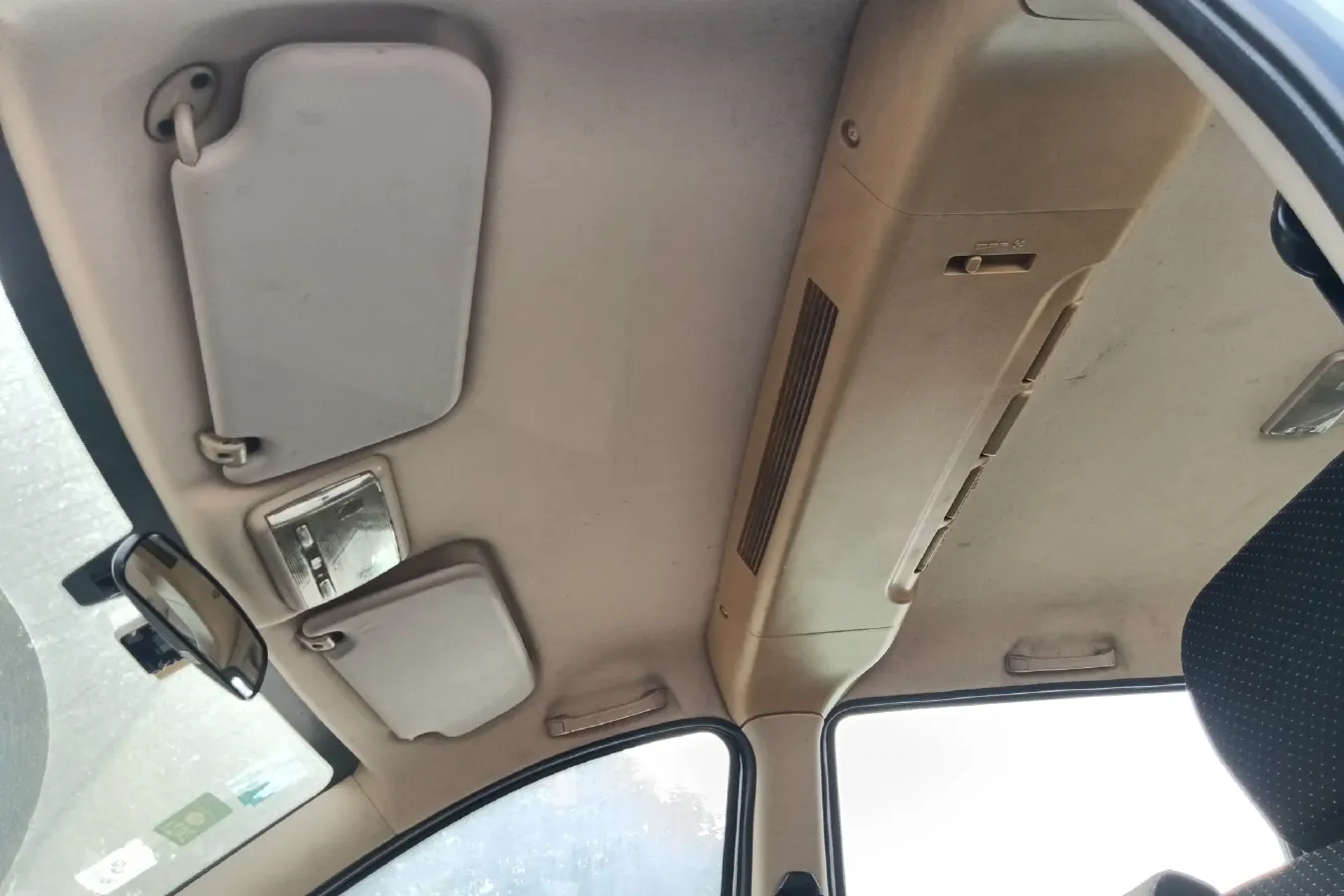 2014 DongFeng Fengon Fengon 330 1.5L 109HP L4 5MT,autocango,china used car exporter,china ev exporter,chinese used car exporter,chinese used ev exporter