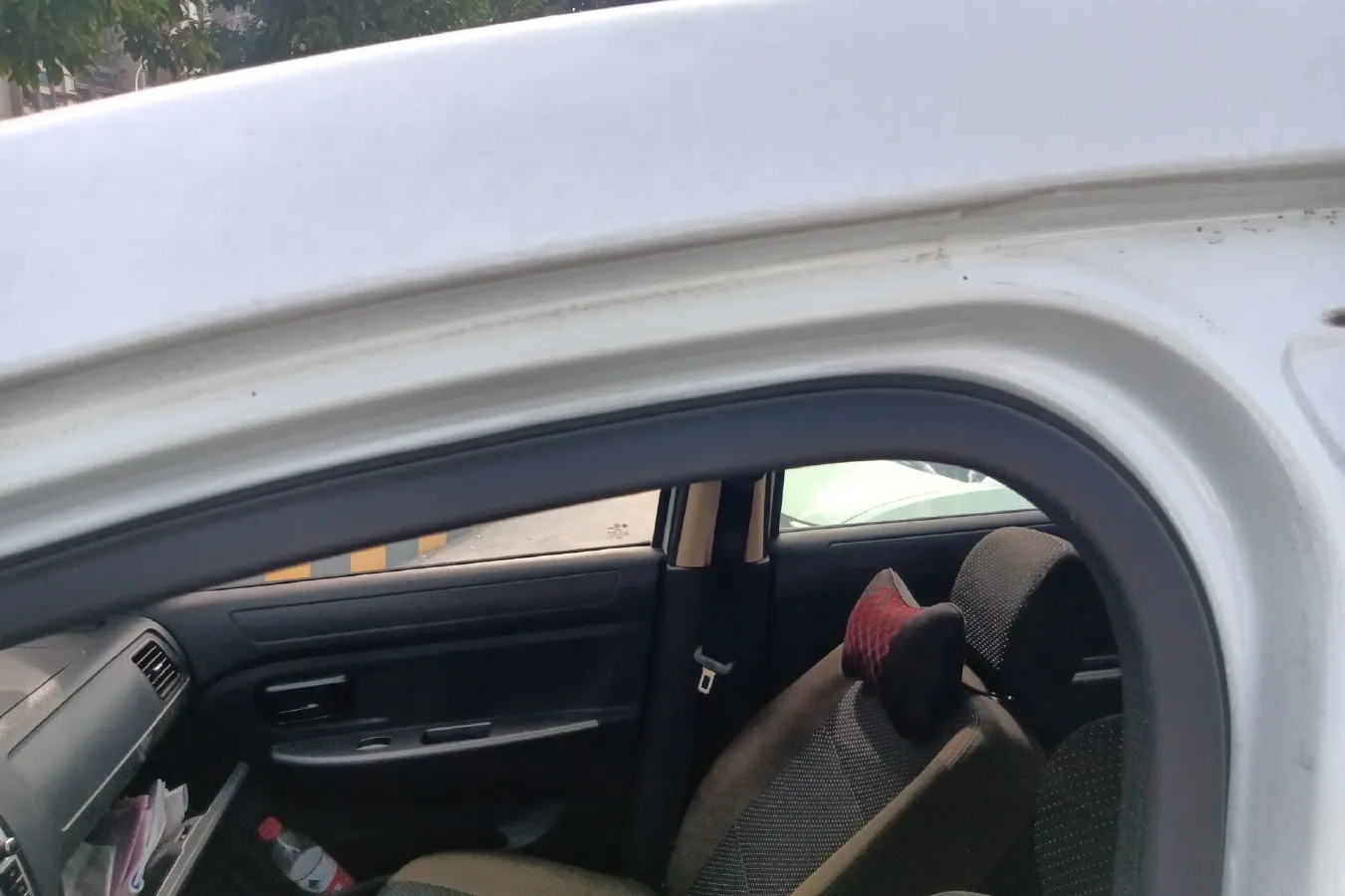 2014 DongFeng Fengon Fengon 330 1.5L 109HP L4 5MT,autocango,china used car exporter,china ev exporter,chinese used car exporter,chinese used ev exporter