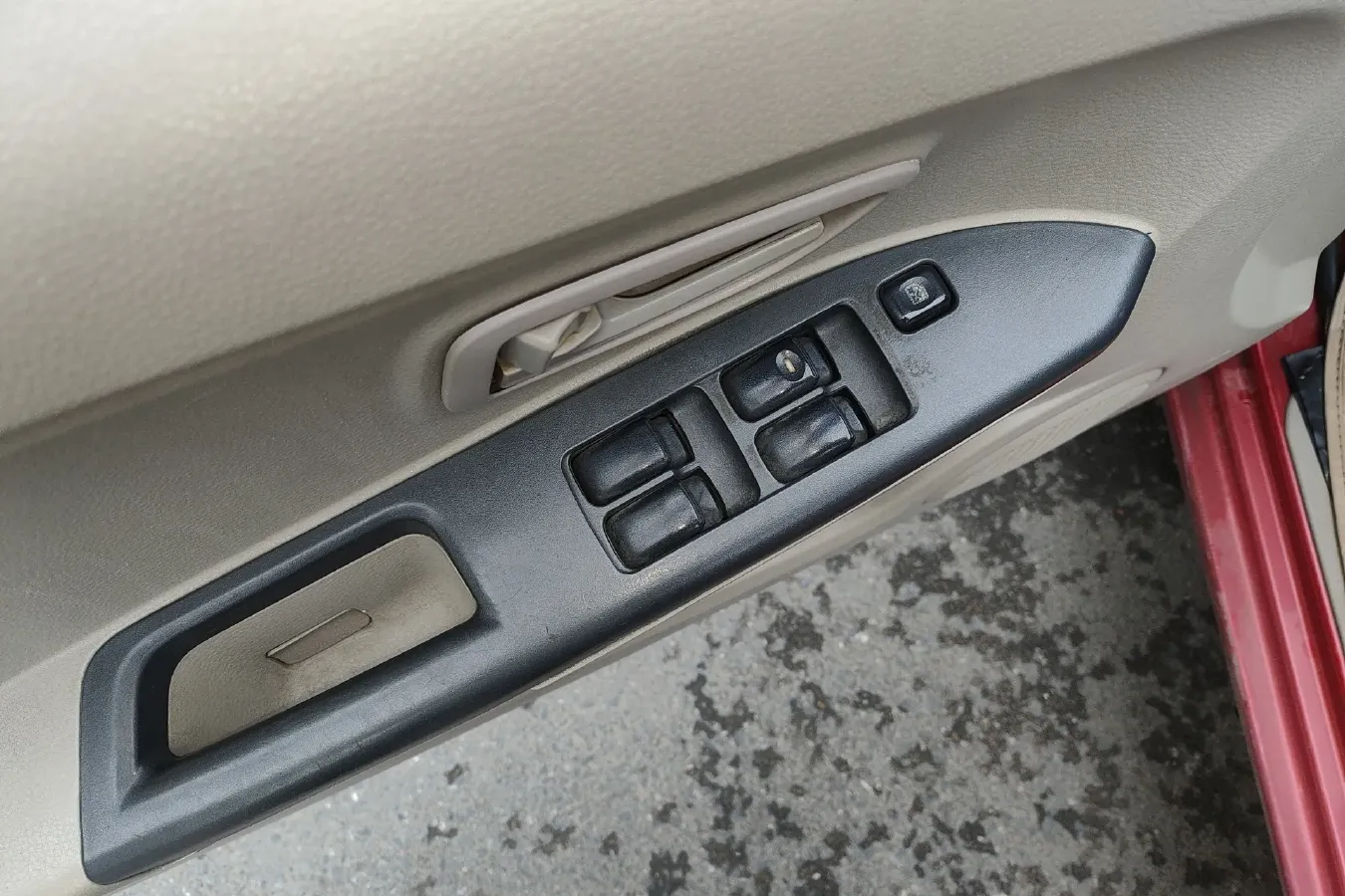 2012 Soueast V3 1.5L 120HP L4 5MT,autocango,china used car exporter,china ev exporter,chinese used car exporter,chinese used ev exporter