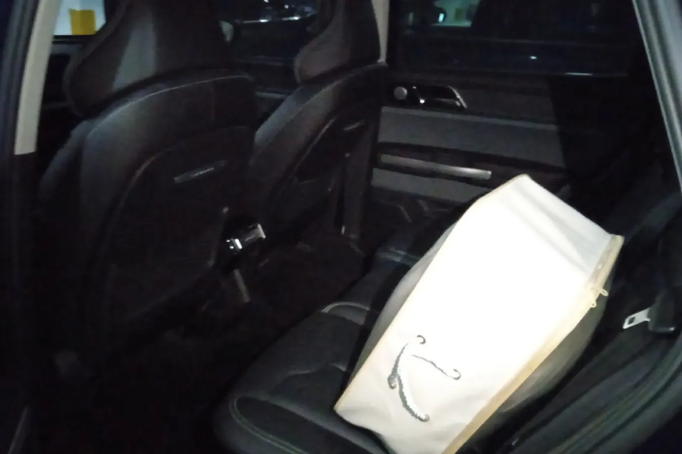 2021 Aiways U5 BEV 63KWH,autocango,china used car exporter,china ev exporter,chinese used car exporter,chinese used ev exporter