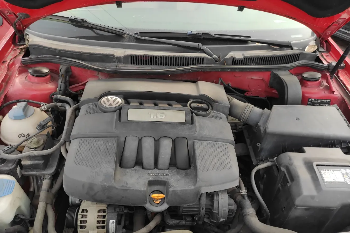 2006 Volkswagen Bora Classic 1.6L 100HP L4 5MT,autocango,china used car exporter,china ev exporter,chinese used car exporter,chinese used ev exporter