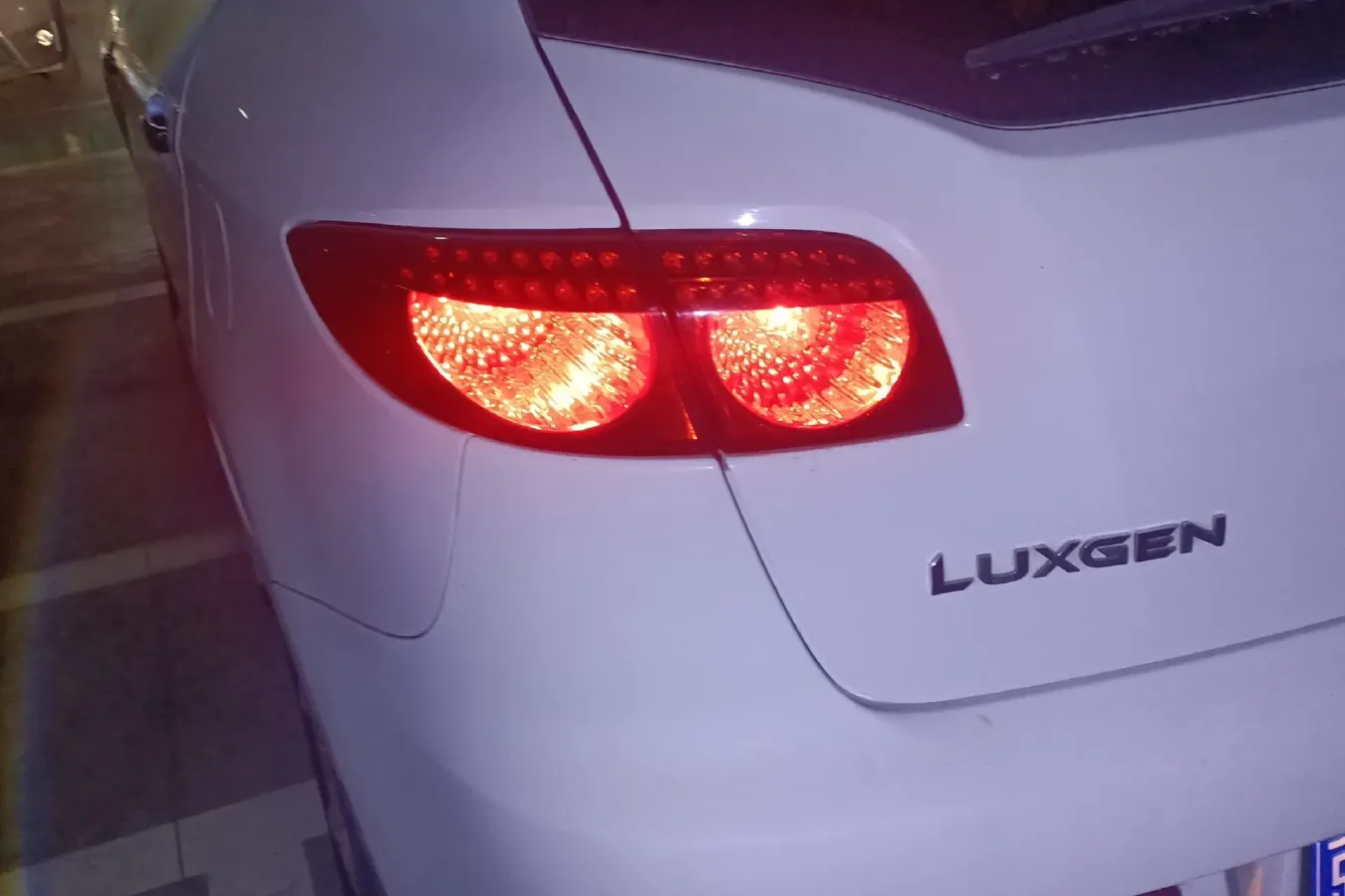 2011 Luxgen Grand7 SUV 2.2T 178HP L4 5AT,autocango,china used car exporter,china ev exporter,chinese used car exporter,chinese used ev exporter