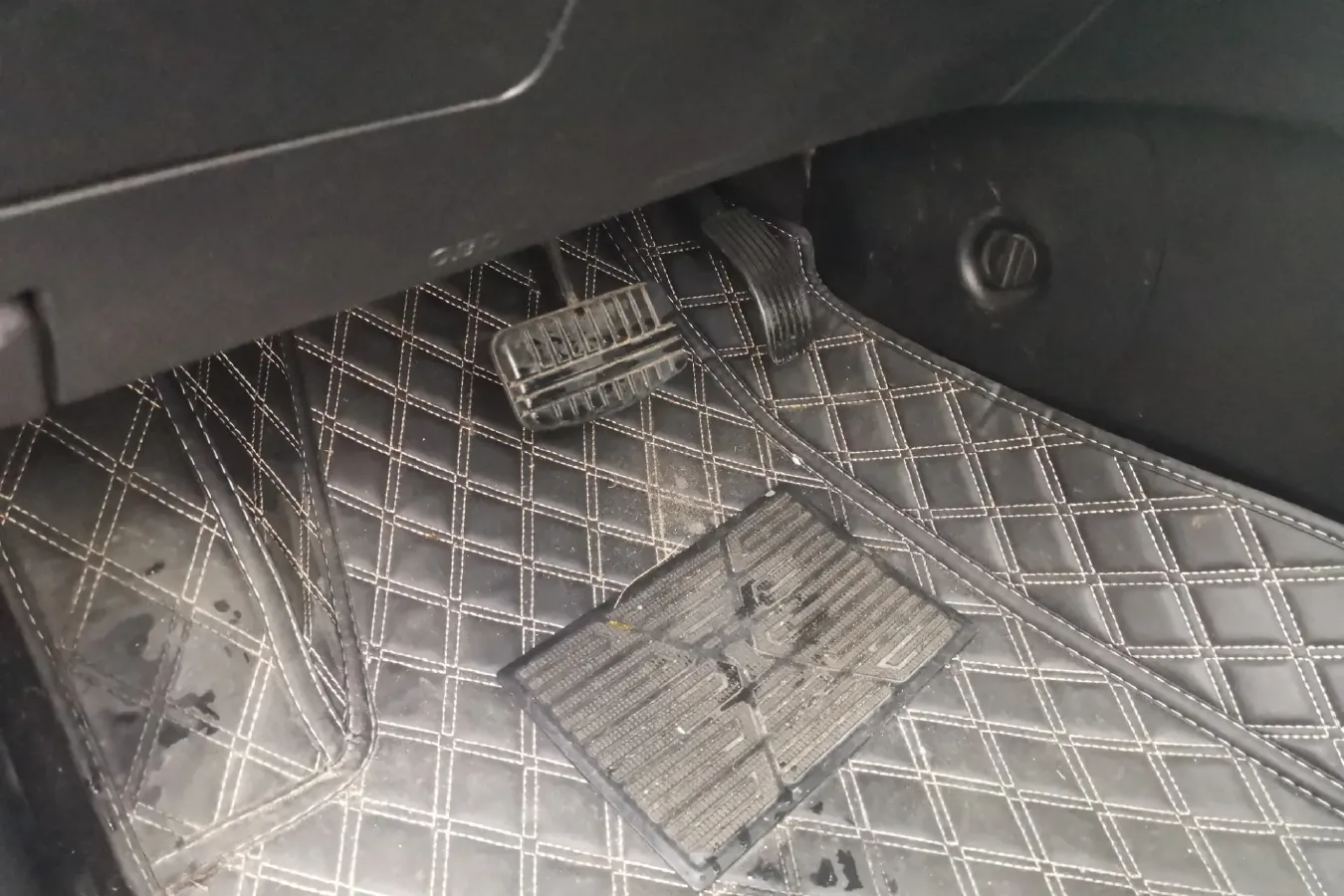 2018 DongFeng Forthing CM7 2.0T 190HP L4 6AT,autocango,china used car exporter,china ev exporter,chinese used car exporter,chinese used ev exporter