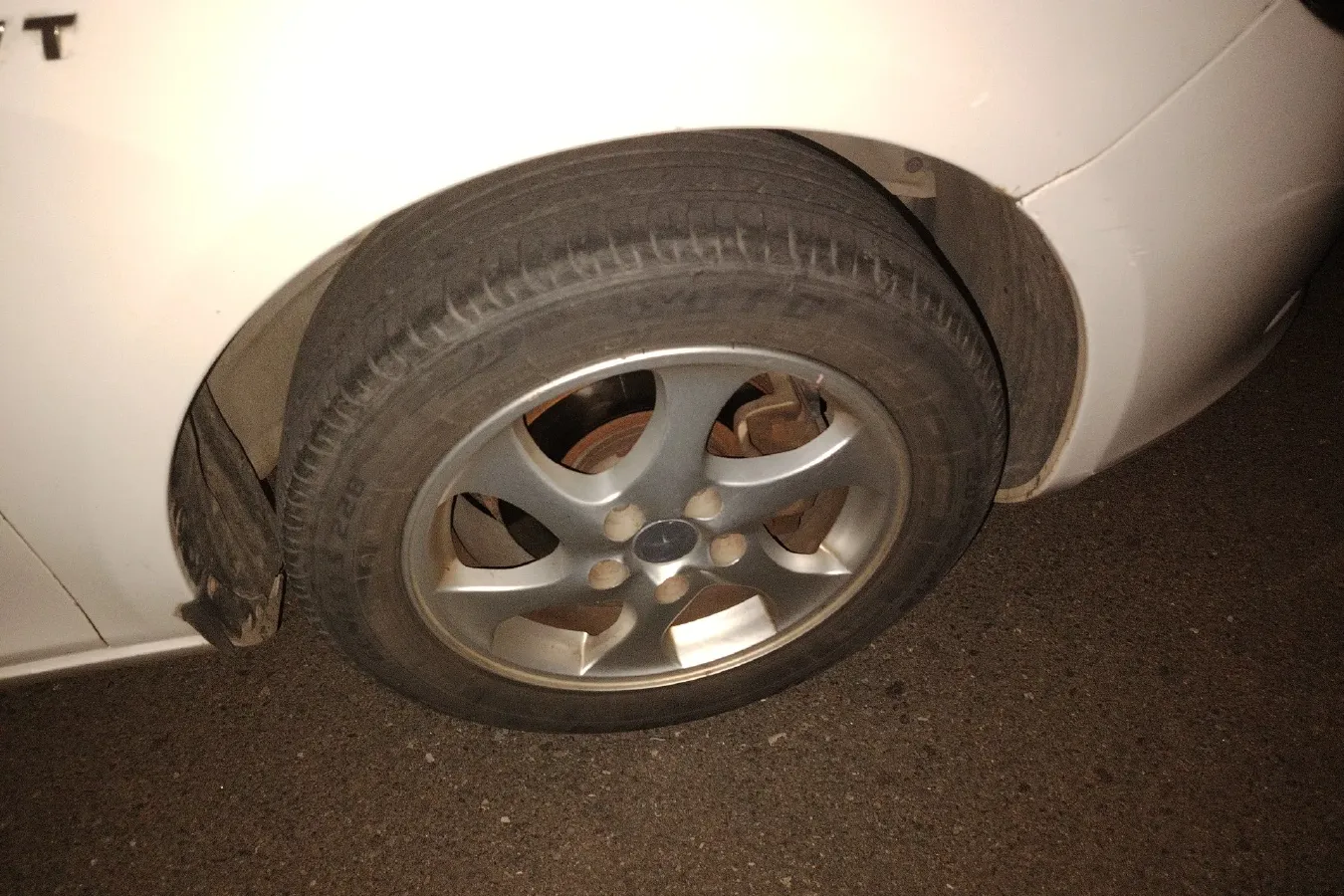 2011 JAC HeYue 1.5L 113HP L4 5MT,autocango,china used car exporter,china ev exporter,chinese used car exporter,chinese used ev exporter