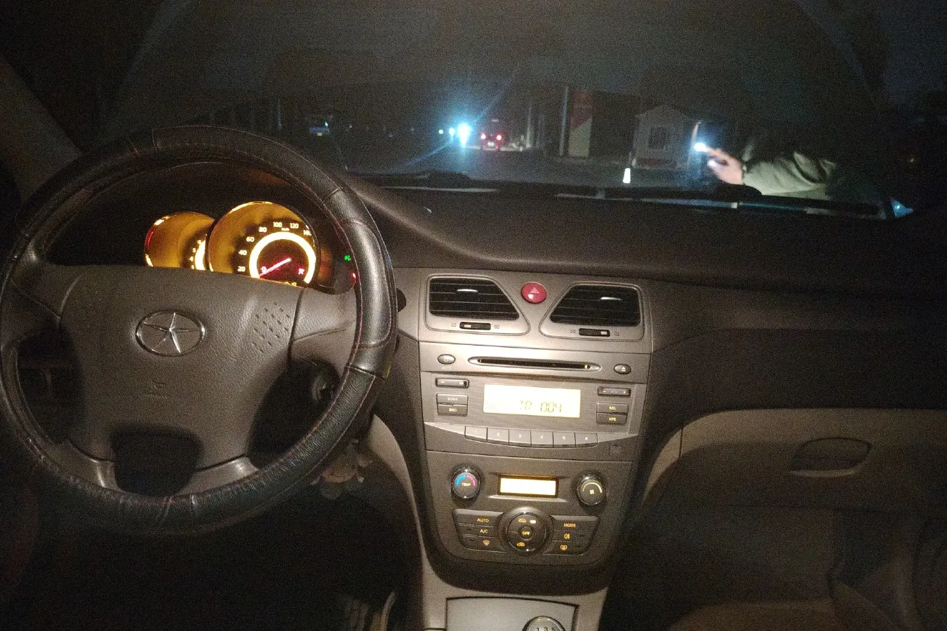 2011 JAC HeYue 1.5L 113HP L4 5MT,autocango,china used car exporter,china ev exporter,chinese used car exporter,chinese used ev exporter