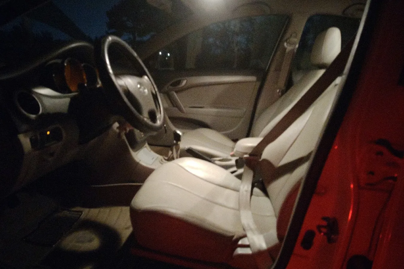 2011 JAC HeYue 1.5L 113HP L4 5MT,autocango,china used car exporter,china ev exporter,chinese used car exporter,chinese used ev exporter