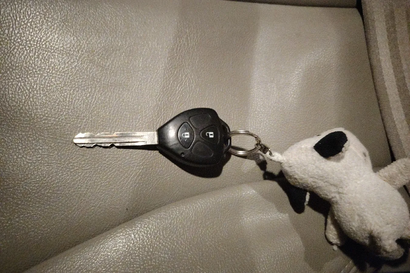 2011 JAC HeYue 1.5L 113HP L4 5MT,autocango,china used car exporter,china ev exporter,chinese used car exporter,chinese used ev exporter