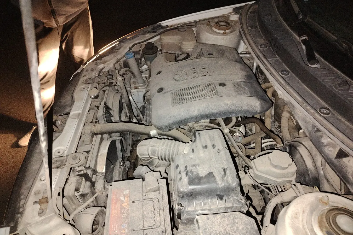 2011 JAC HeYue 1.5L 113HP L4 5MT,autocango,china used car exporter,china ev exporter,chinese used car exporter,chinese used ev exporter