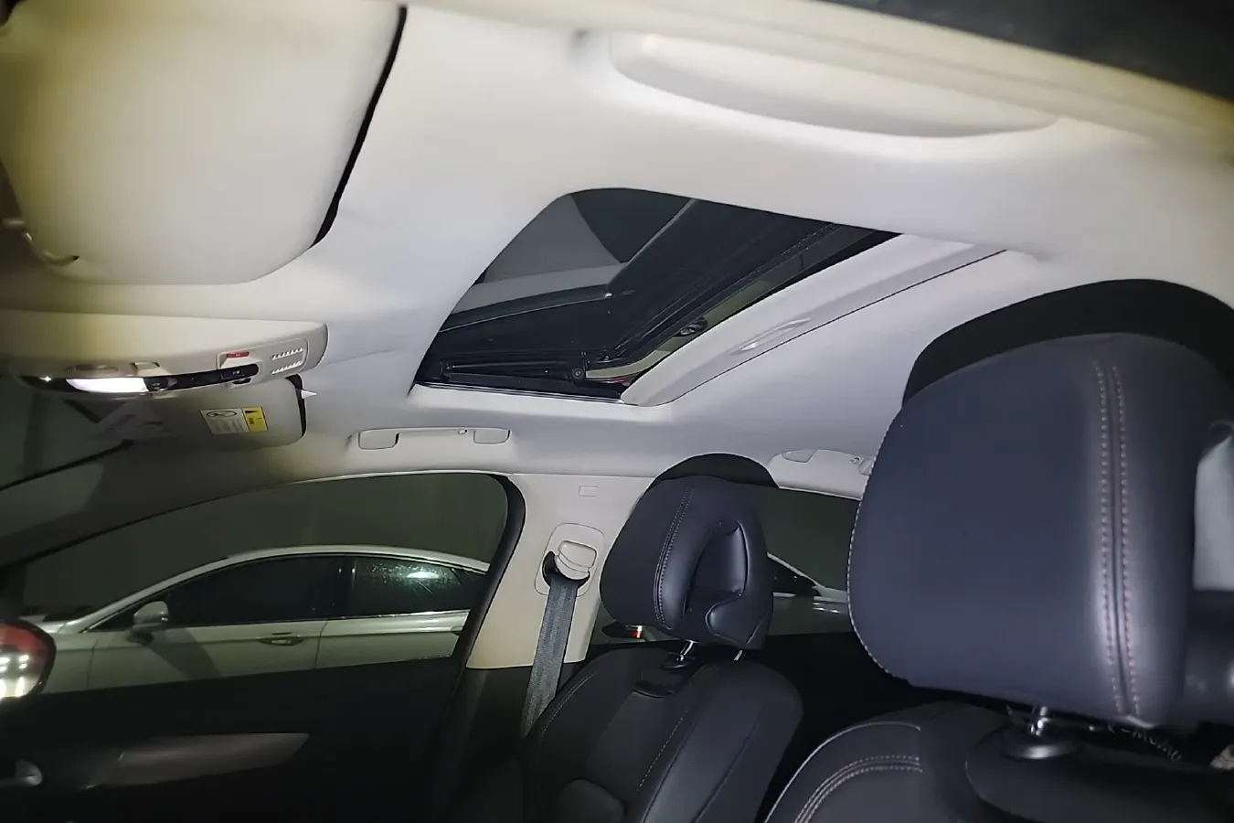 2016 DS 4S 1.6T 167HP L4 6AT,autocango,china used car exporter,china ev exporter,chinese used car exporter,chinese used ev exporter