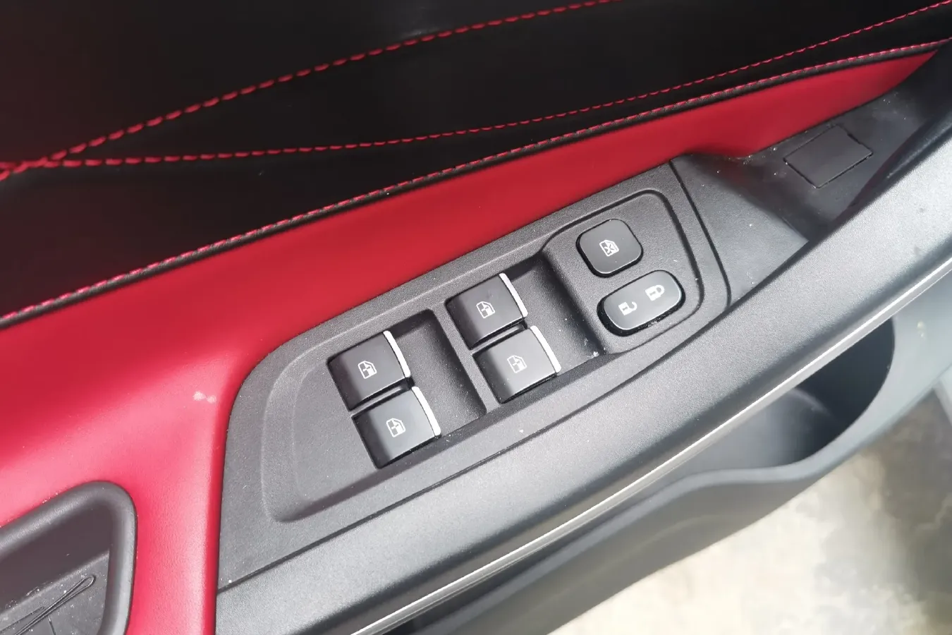 2022 Sehol X4 1.5T 150HP L4 CVT,autocango,china used car exporter,china ev exporter,chinese used car exporter,chinese used ev exporter