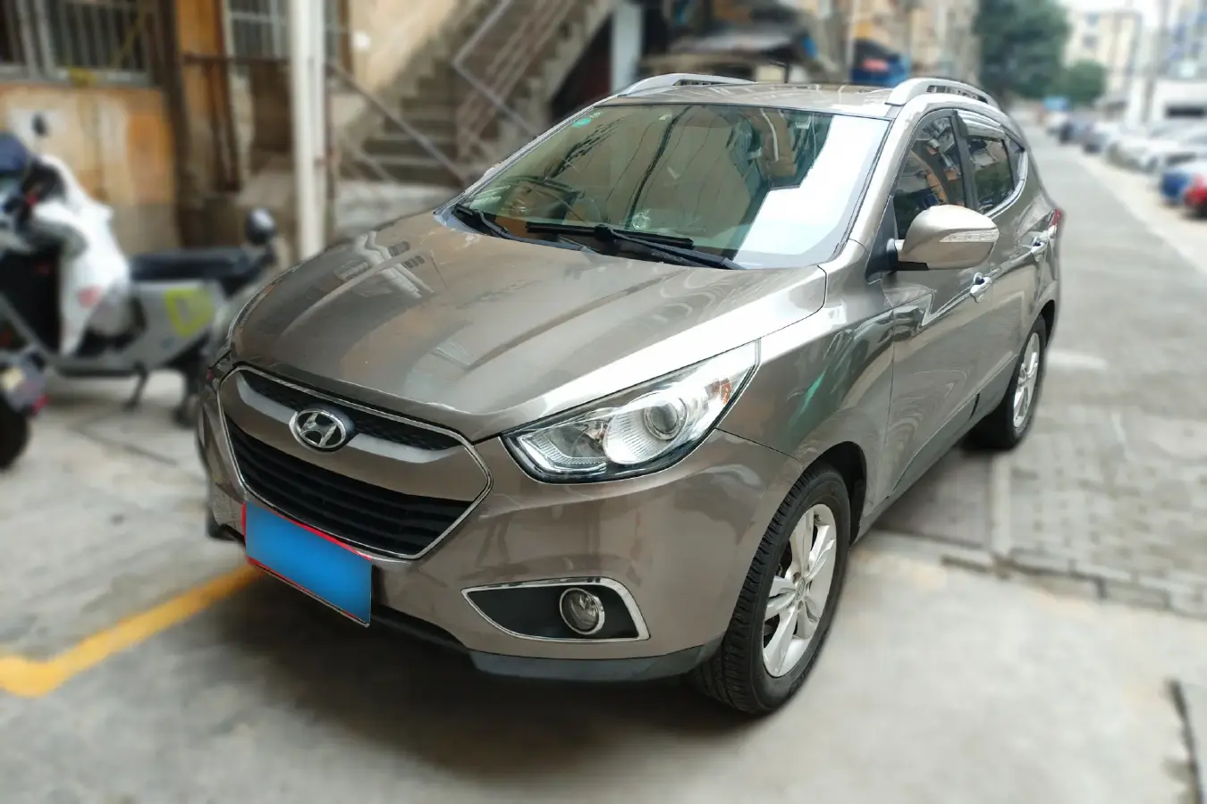 2012 Hyundai ix35 2.0L 165HP L4 6AT