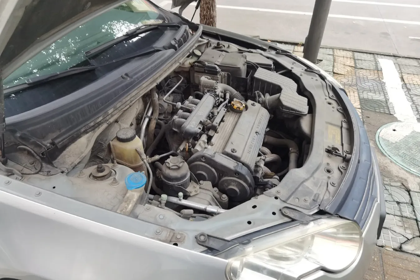 2010 Roewe 550 1.8L 133HP L4 5AT,autocango,china used car exporter,china ev exporter,chinese used car exporter,chinese used ev exporter