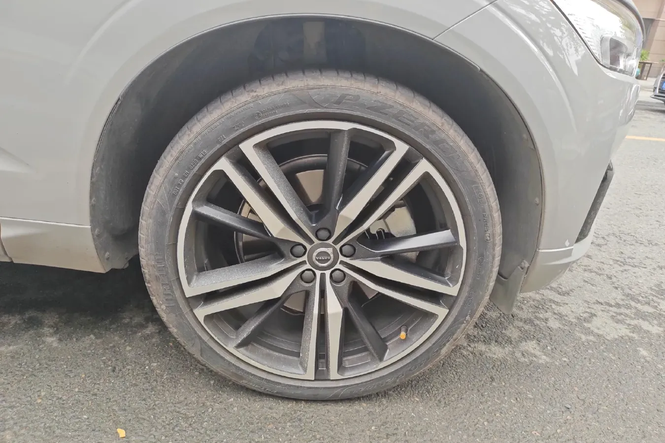 2021 Volvo XC60 2.0T 303HP L4 8AT PHEV 11.6KWH,autocango,china used car exporter,china ev exporter,chinese used car exporter,chinese used ev exporter