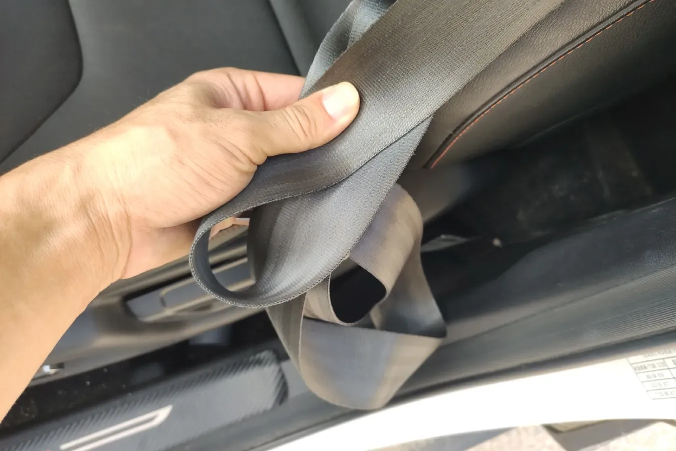 2020 BaoJun RS-3 1.5L 99HP L4 CVT,autocango,china used car exporter,china ev exporter,chinese used car exporter,chinese used ev exporter